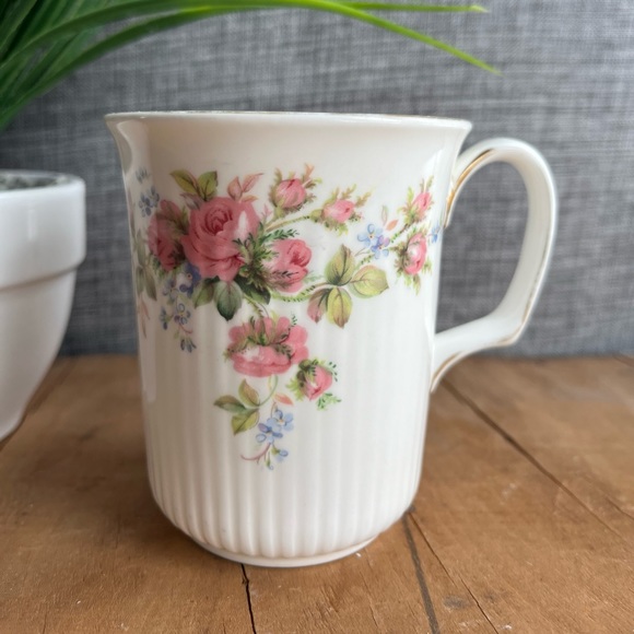 Royal Albert Other - Vintage Royal Albert "Moss Rose" Bone China Mug